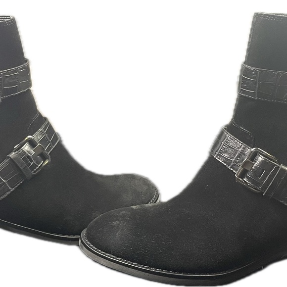 Donald J. Pliner Dahlin Womens Suede Embossed Ankle Boots - Picture 4 of 11